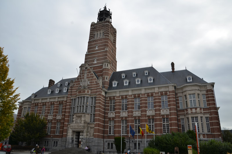 Budynek sądu w Dendermonde. Belgia. 