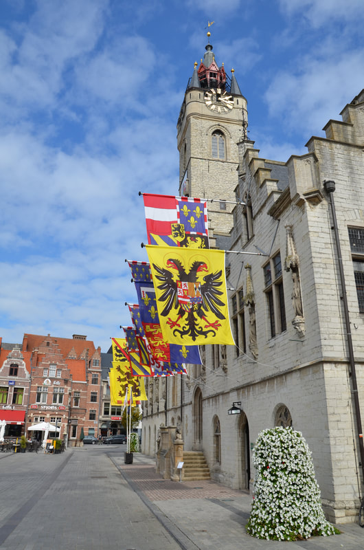 Ratusz w Dendermonde. Belgia. 