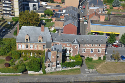 Miasto Huy w Belgii, widok z cytadeli. 